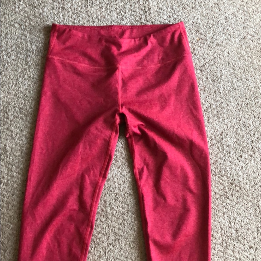 Red fabletics leggings